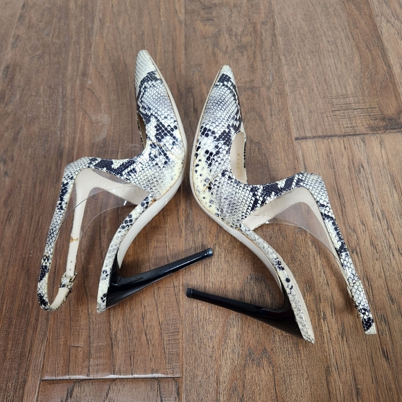 GIORGIO ARMANI snakeskin ankle strap heels - Picture 9 of 14